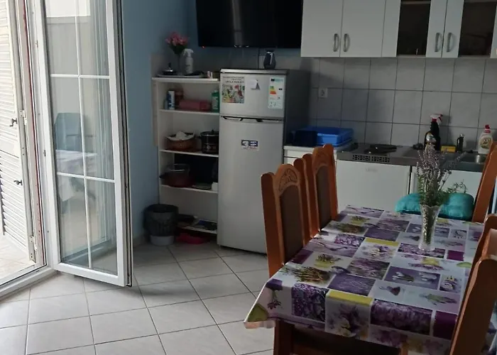 Apartmani Vrsi Vrsi