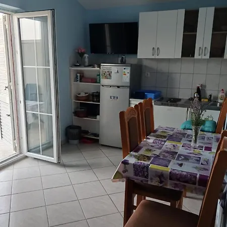 Apartmani Vrsi Vrsi